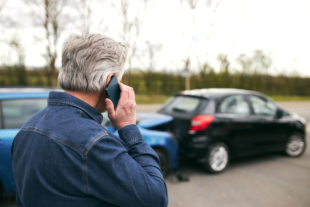 Should You Call Your Insurance Company After a Minor Accident