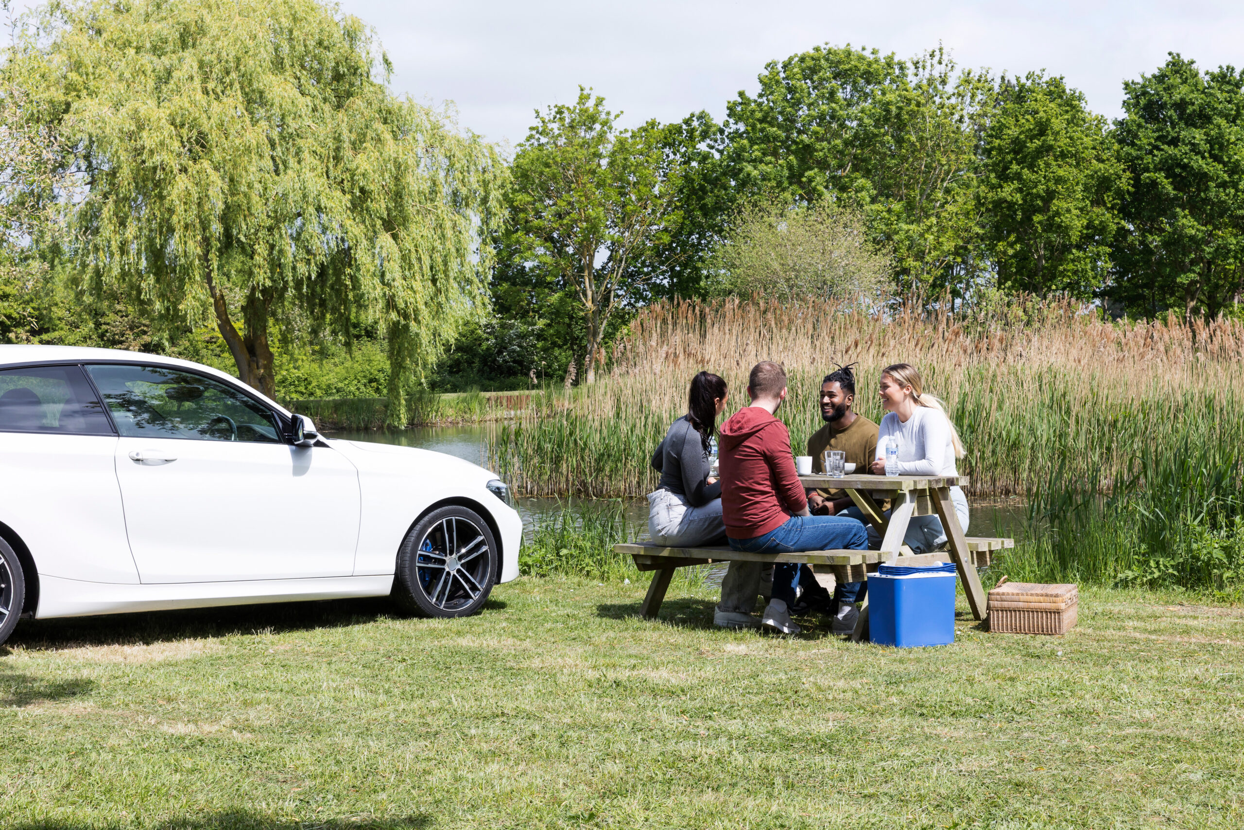 The Best Car Insurance for Expats Returning to The UK